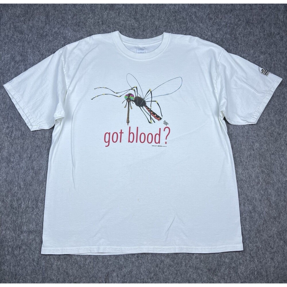 Vtg Earth Sun Moon Mens T-Shirt Mosquito Got Blood White Short Sleeve '99 Sz 2XL